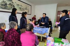 信聯(lián)天地項(xiàng)目開展敬老愛老志愿服務(wù)活動